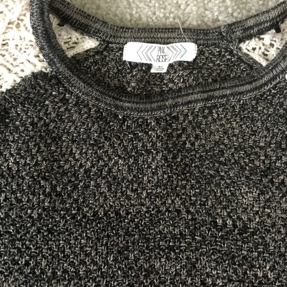 Pink Rose sweater with crochet size XS - Picture 2 of 4